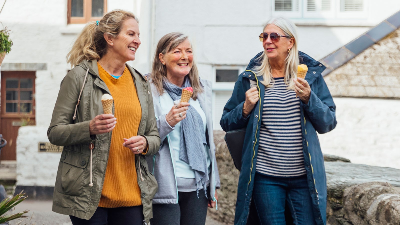 Best Multivitamins for Women of 2023, According to a Dietitian