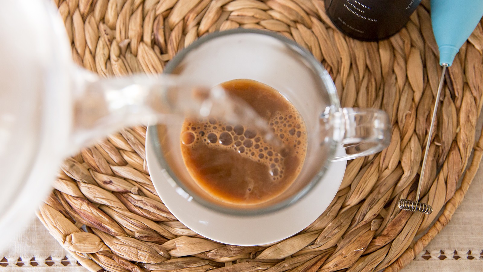 Best Mushroom Coffee and Drinks of 2023, According to a Dietitian