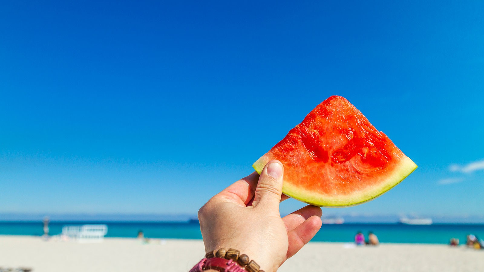 The Healthiest Cold Foods to Eat When It’s Hot Outside