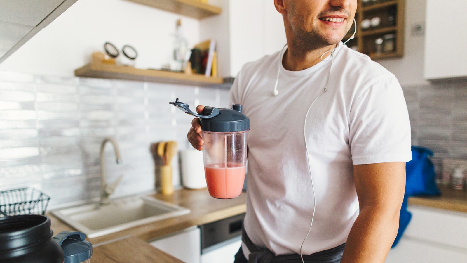 Pruvit Keto OS Nat Review: An Unnecessary and Expensive Supplement