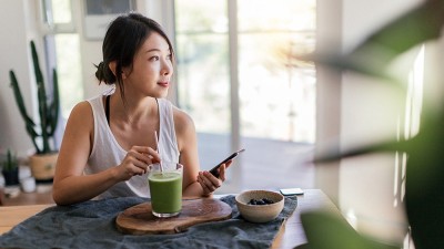 ZOE Personalized Nutrition Review: Pros, Cons, and How It Works